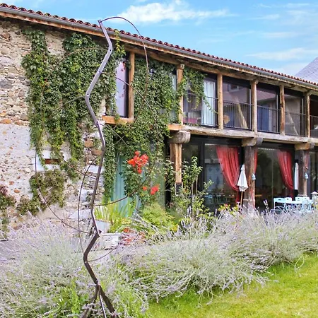 Tatil Evi Maison De 4 Chambres Avec Jardin Amenage Et Wifi A De Neste