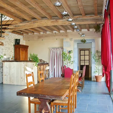 Maison De 4 Chambres Avec Jardin Amenage Et Wifi A De Neste
