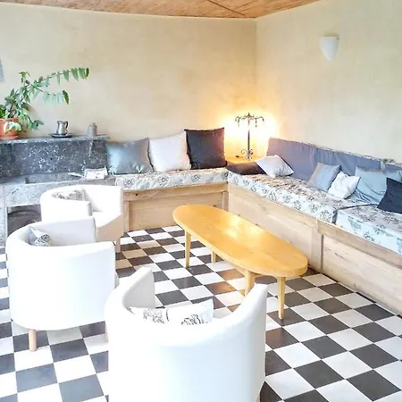 Maison De 4 Chambres Avec Jardin Amenage Et Wifi A De Neste